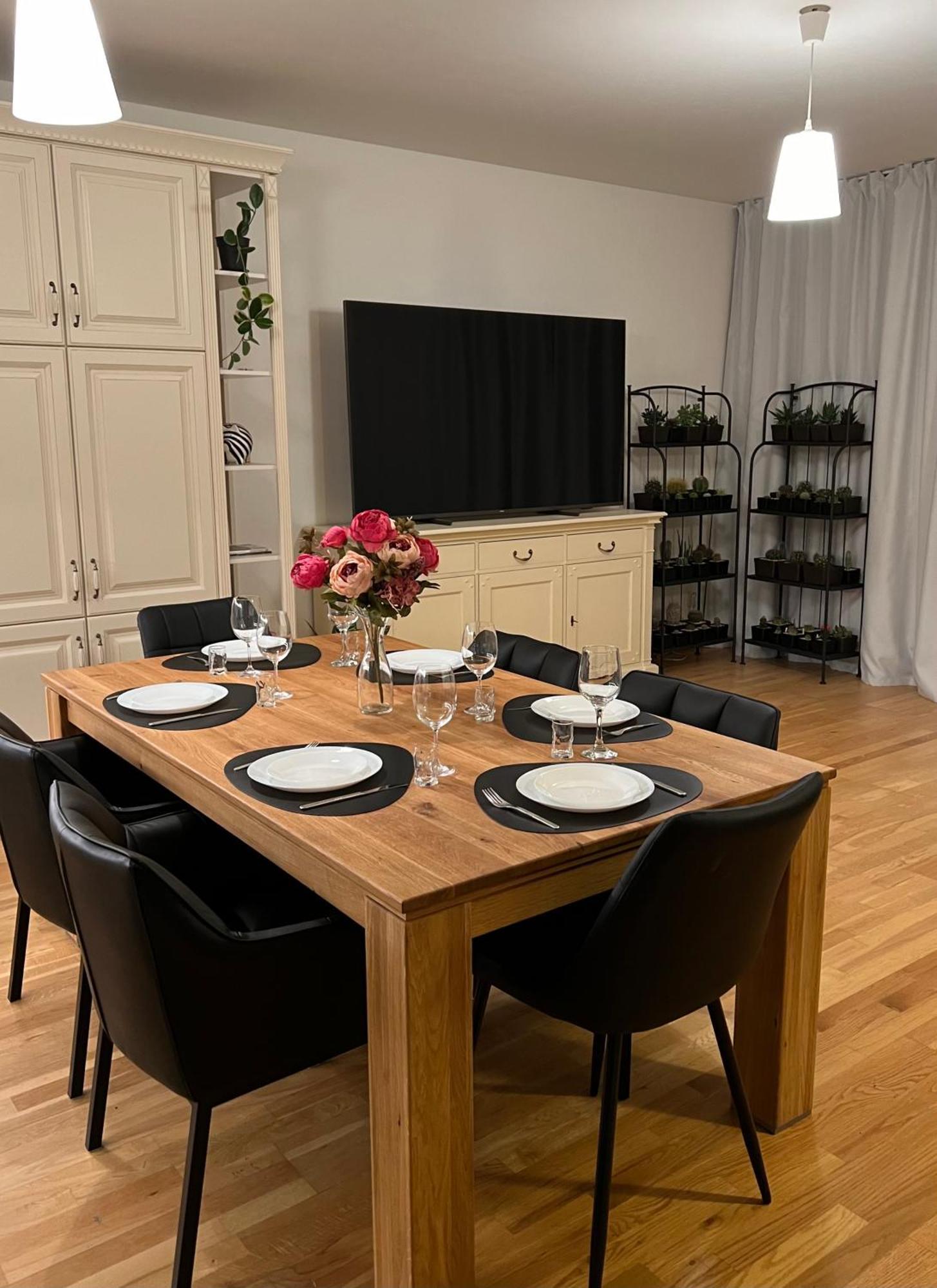 Appartement Artflora Kv Premium à Karlovy Vary Extérieur photo